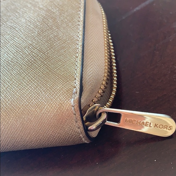 Michael Kors Gold Wristlet Wallet - Picture 7 of 8